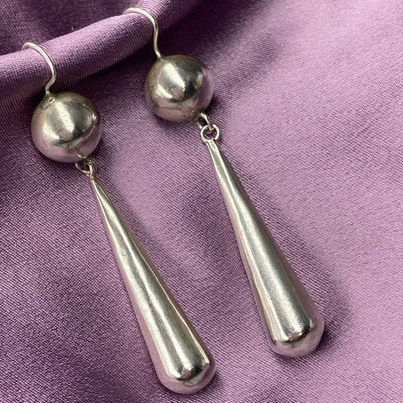 Vintage Sterling Silver Hollow Puff Ball & Teardrop Earrings Handmade - Picture 2 of 15